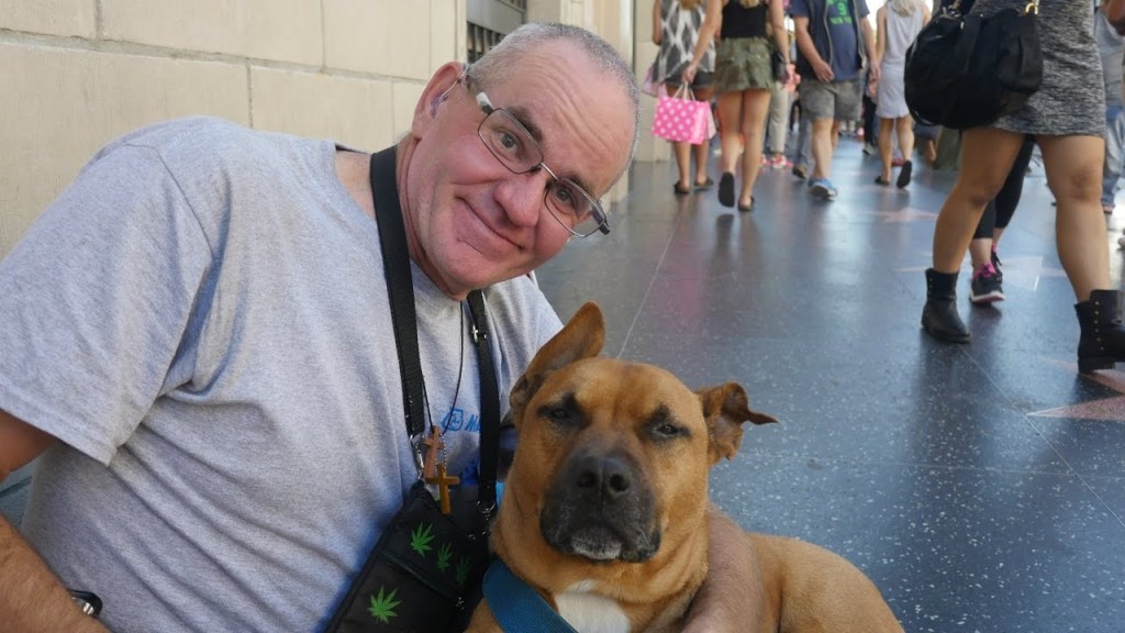 Watch “David is deaf and homeless in Los Angeles.” on&nbsp;YouTube